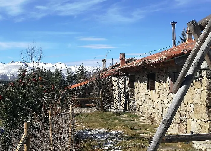 La Silla De La Reina * 나바레돈다 데 그레도스