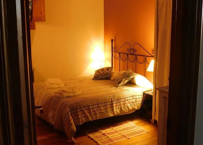 La Silla De La Reina * 나바레돈다 데 그레도스